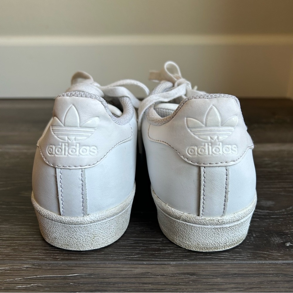 Adidas Superstar White Sneaker Size 8 - Picture 4 of 8